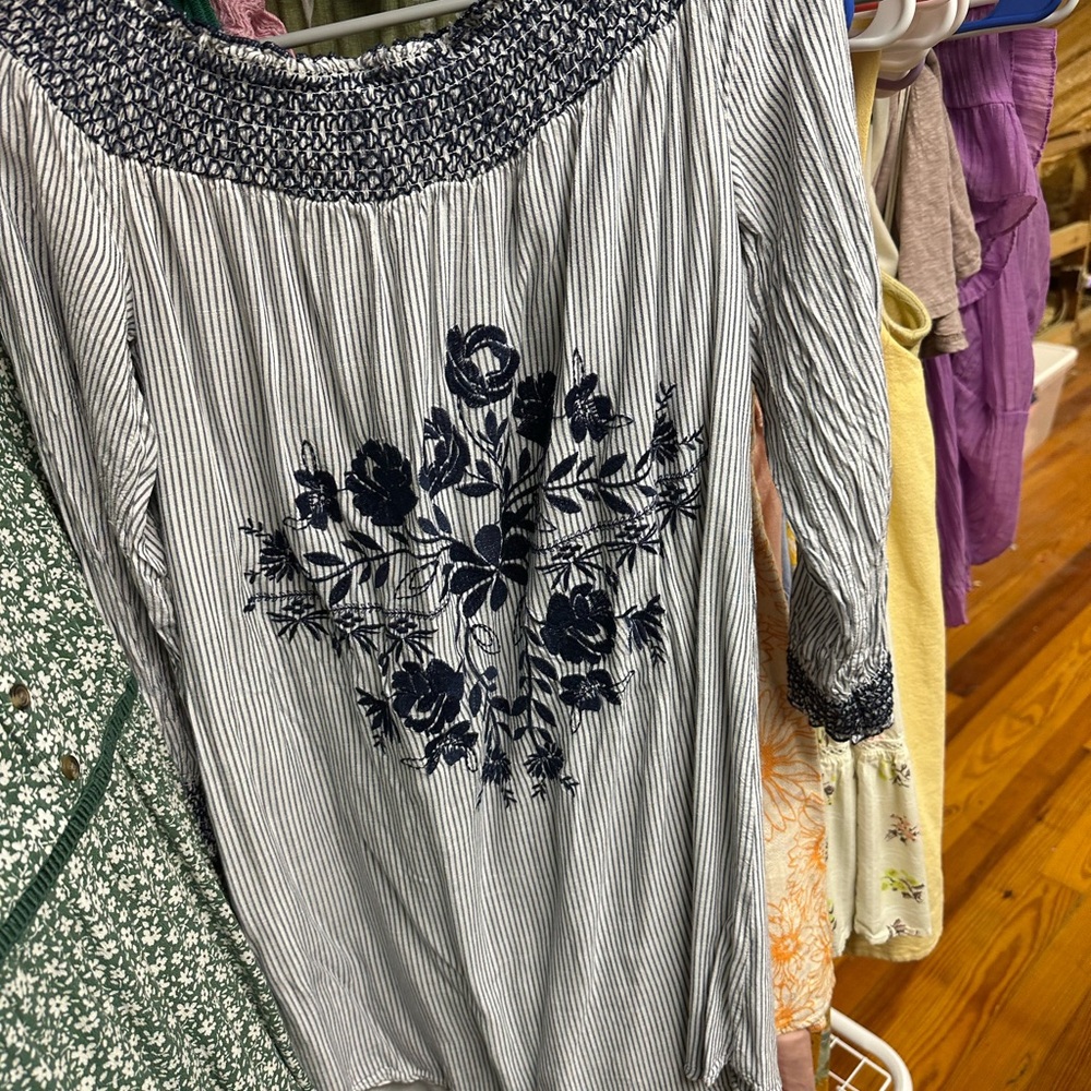 Vintage!!!!Striped Navy Floral Embroidered Women's dress